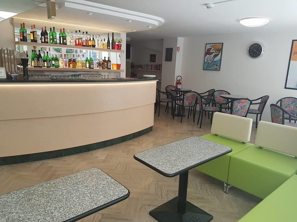 Hotel Tre Assi Ріміні Екстер'єр фото